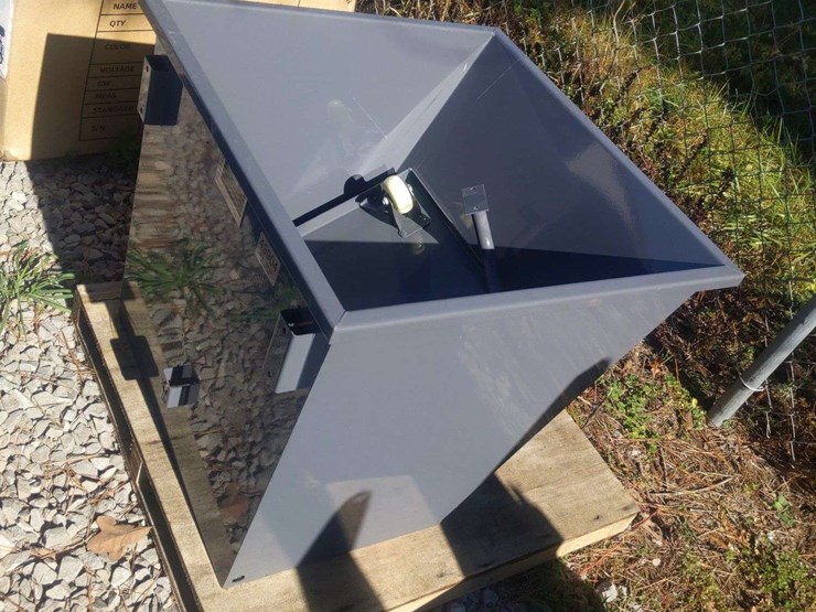 unused-dump-hopper-image-4