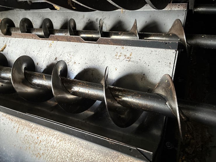 case-ih-6088-image-64