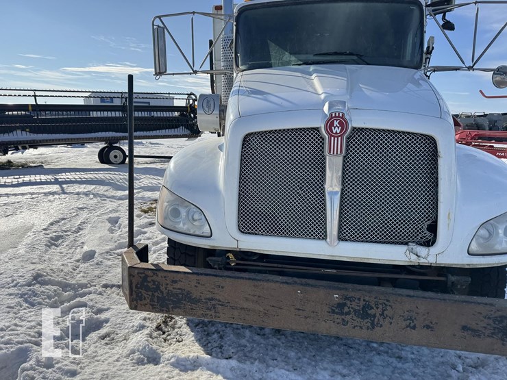 2014-kenworth-t370-image-87