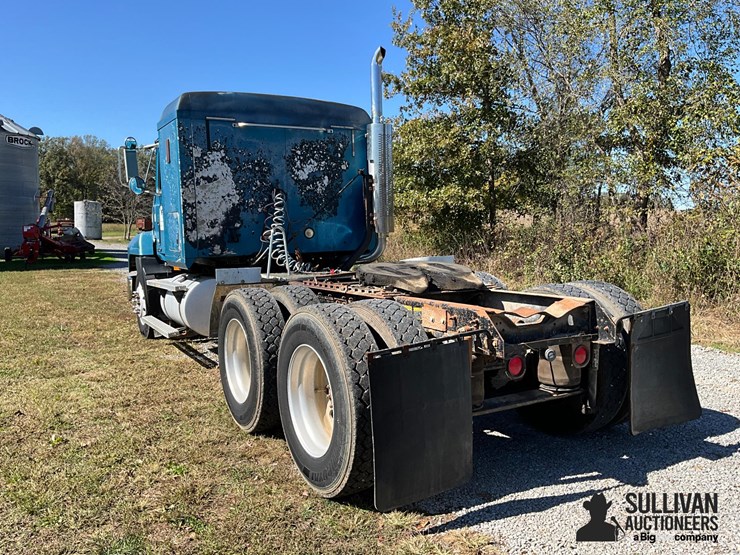 1998-mack-ch613-image-7