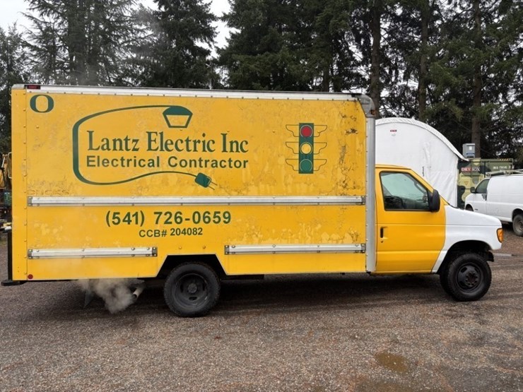 2006-ford-e350-image-6