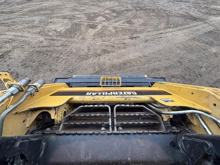 2006-caterpillar-246b-image-21