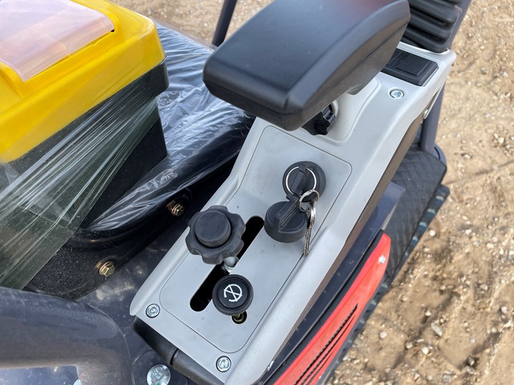 #9210-•-2025-unused-cfg-mini-excavator-image-18