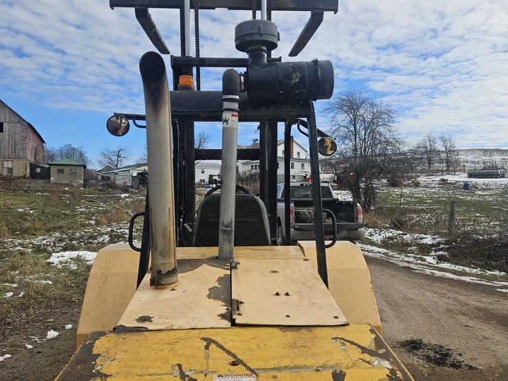 load-lifter-laborer-8000-image-11