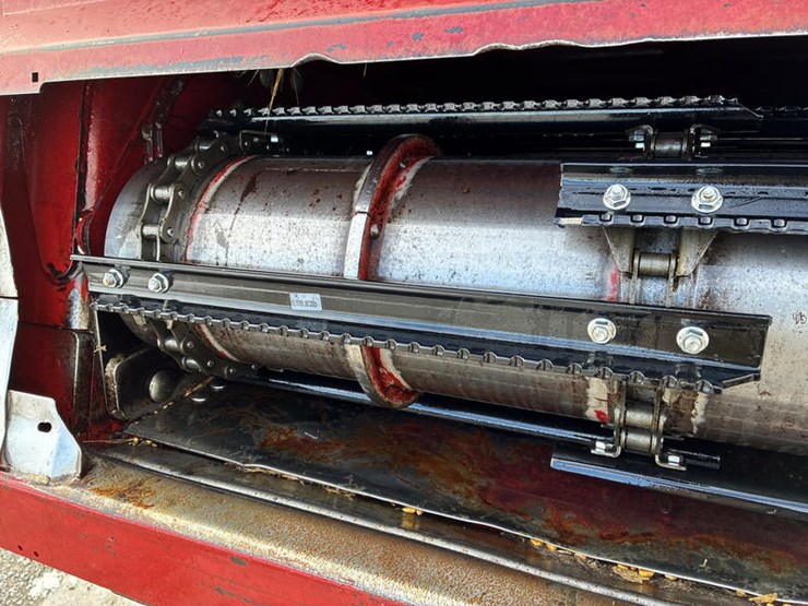 case-ih-6088-image-24