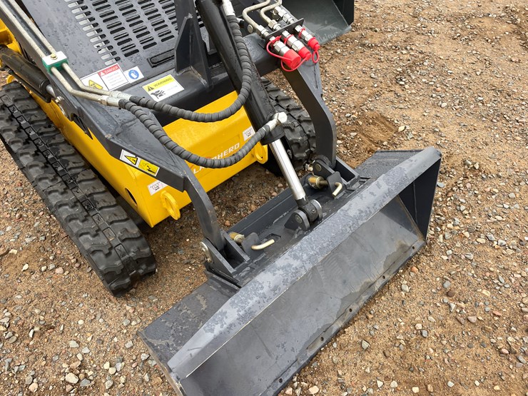 #9237-•-unused-2025-landhero-mini-skid-steer-loader-image-6