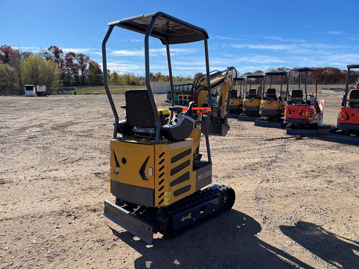 #9278-•-unused-2025-cfg-mini-excavator-image-3