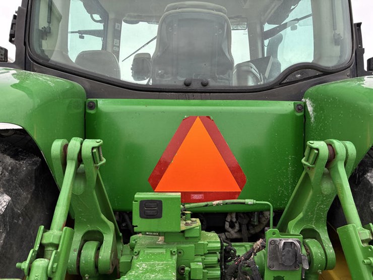 john-deere-8370r-image-28