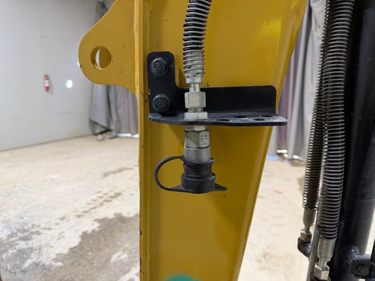 caterpillar-303cr-image-9