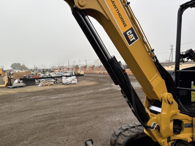 caterpillar-305cr-image-20