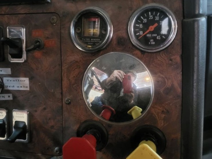 1997-international-9300-image-26