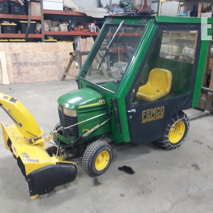 JOHN DEERE 235