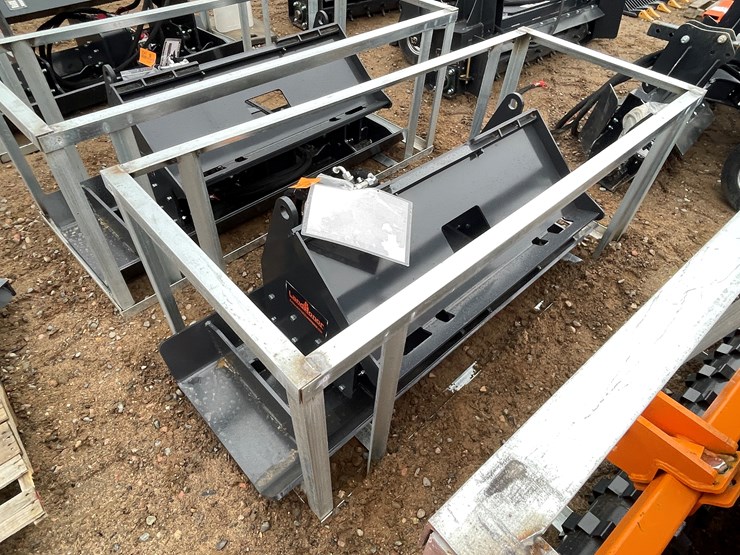 #2046-•-unused-2025-landhonor-vibratory-plate-compactor-image-3