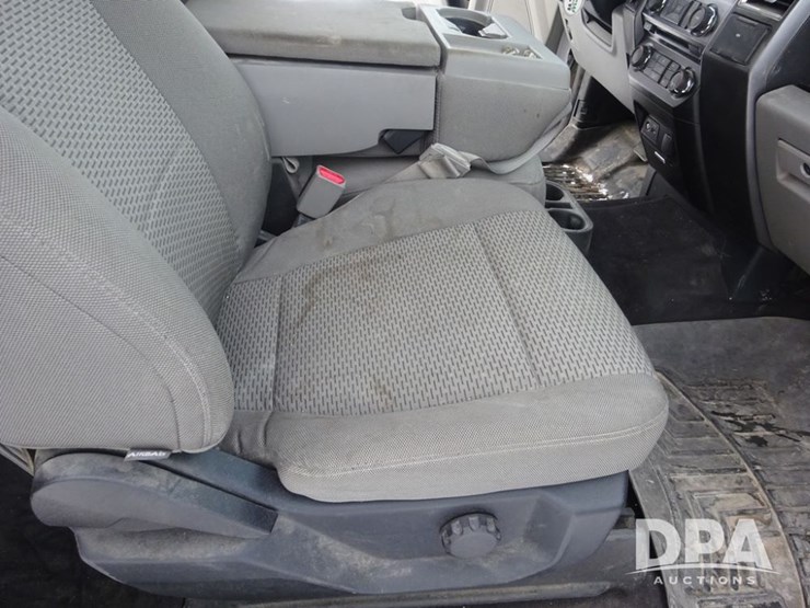 ford-f150-xlt-image-64