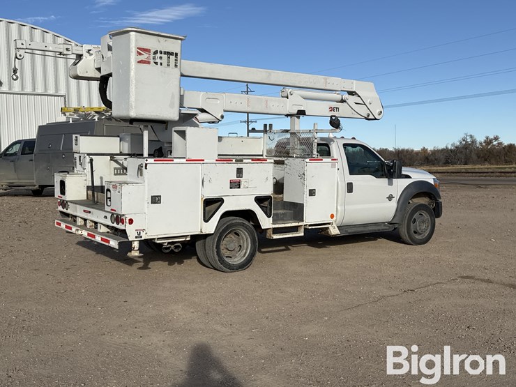 ford-f550-xlt-image-5