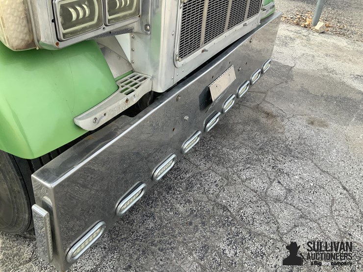 2006-peterbilt-379-image-14