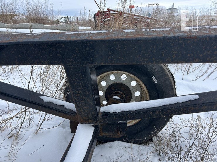 30ft-header-trailer-225-image-18