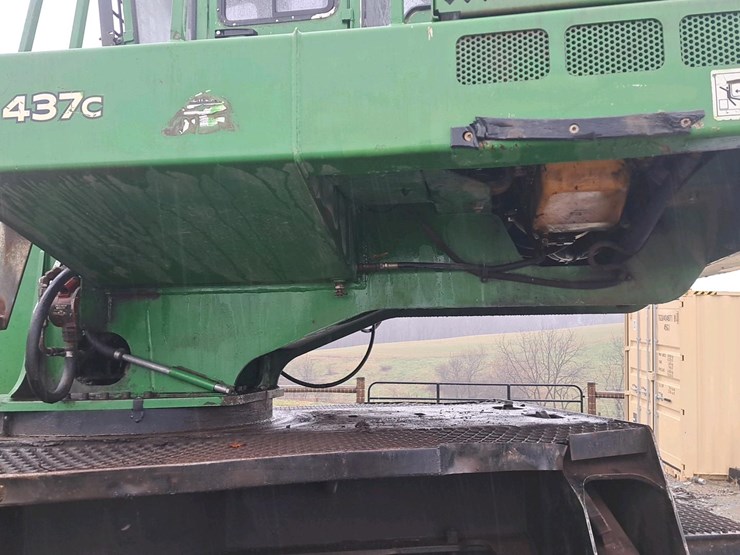 2010-deere-437c-image-25