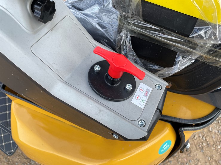 #9218-•-2025-unused-cfg-mini-excavator-image-19