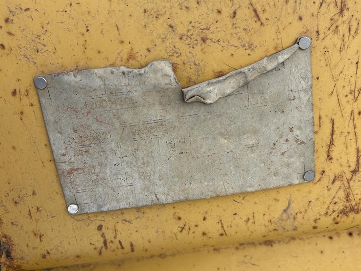 caterpillar-420d-image-13