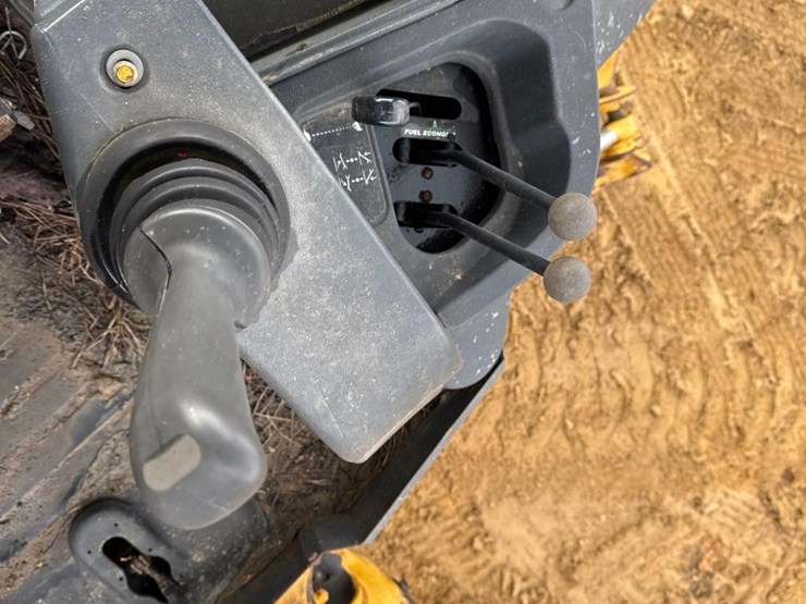 2005-deere-310sg-image-20