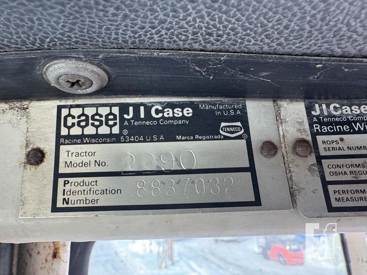 j-i-case-2290-image-63