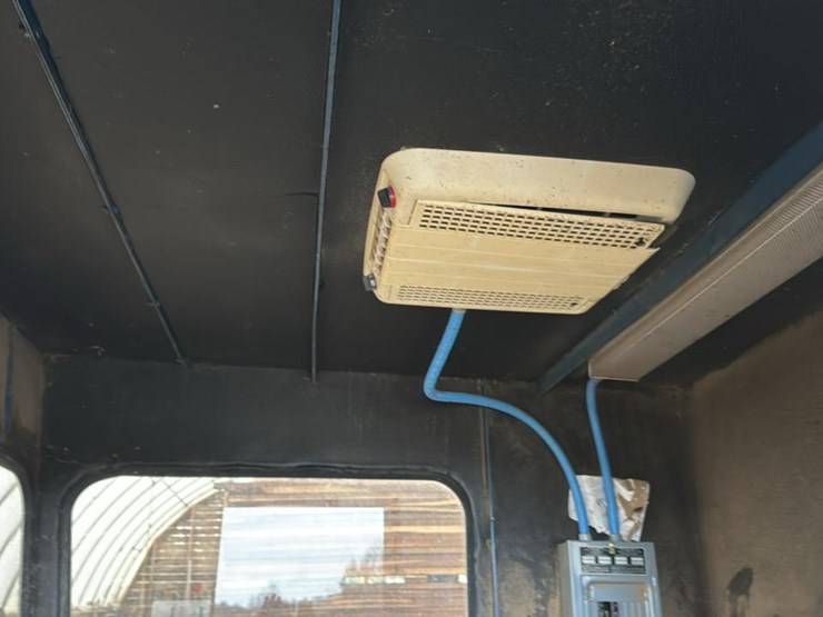 #166-•-2012-baker-dominator-stationary-bandmill-image-71