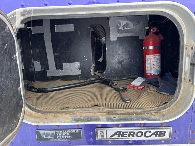 kenworth-w900-image-82