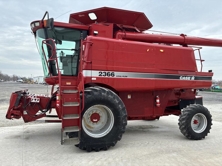 case-ih-2366-image-6