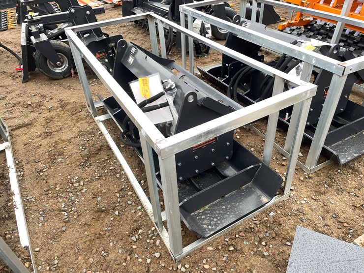 #2047-•-unused-2025-landhonor-vibratory-plate-compactor-image-2