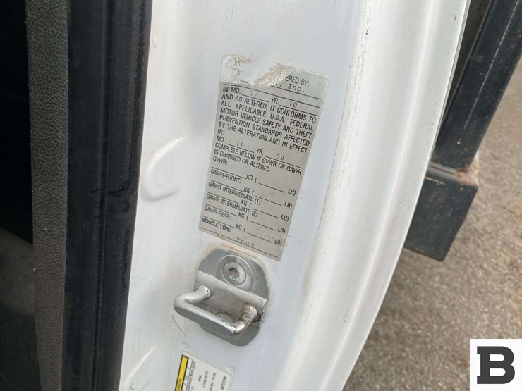 2010-dodge-2500-image-36