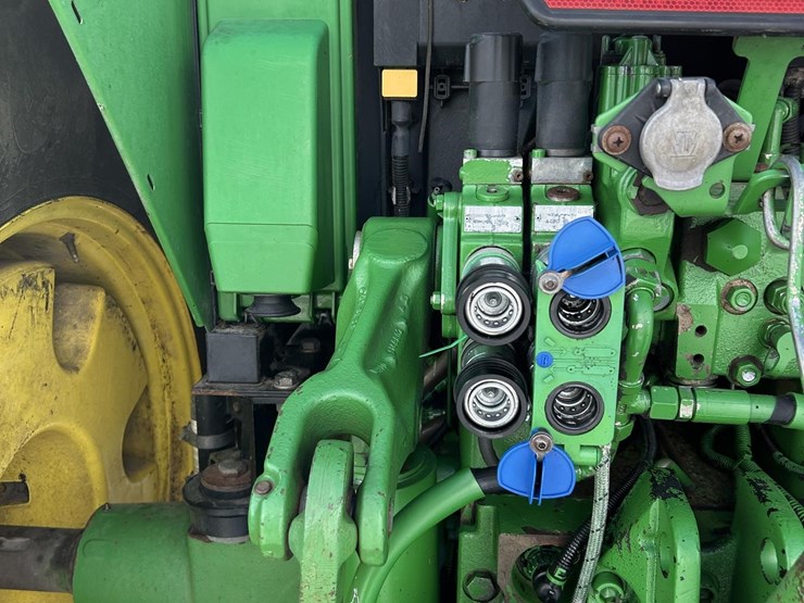 john-deere-7230-premium-image-19