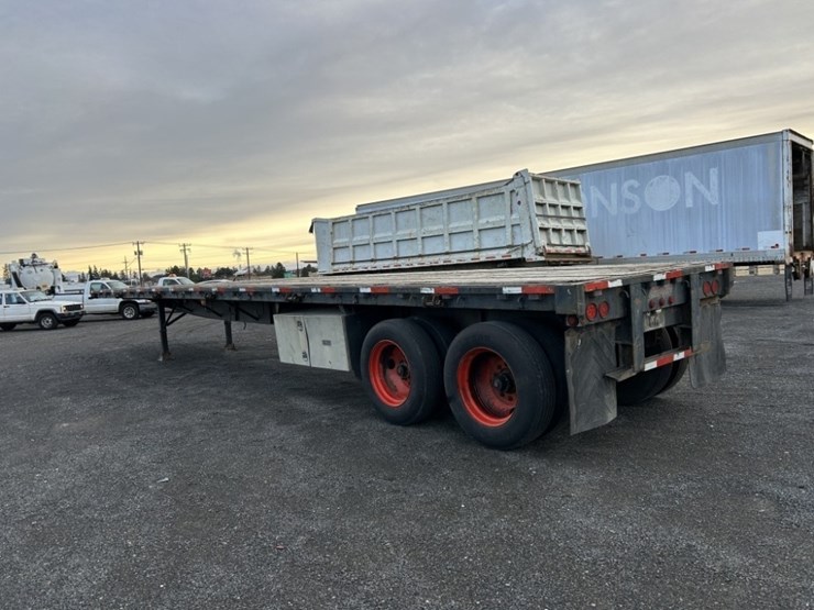 great-dane-trailer-image-3