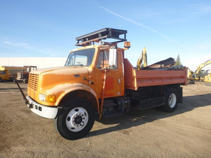 international-4900-image-1