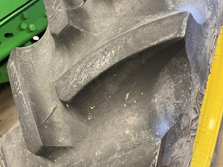 john-deere-7200-image-9