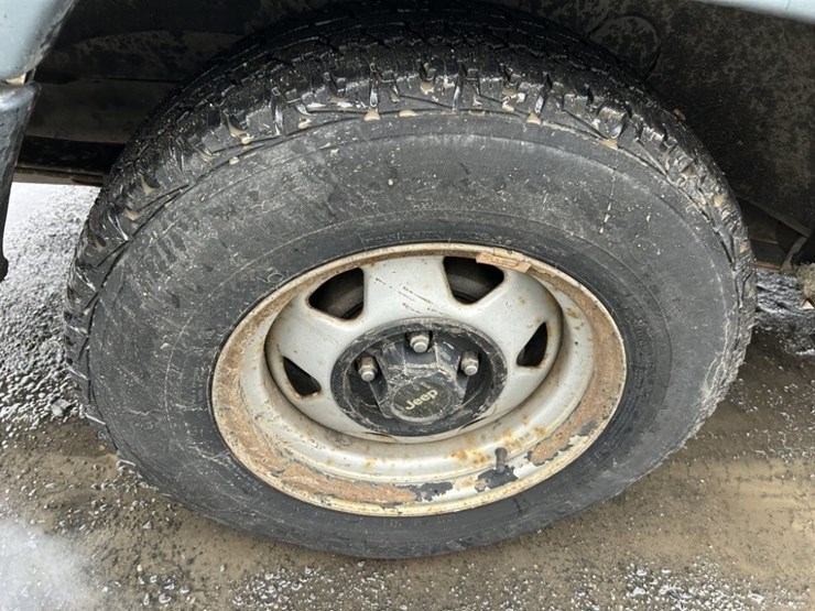 jeep-cherokee-image-12