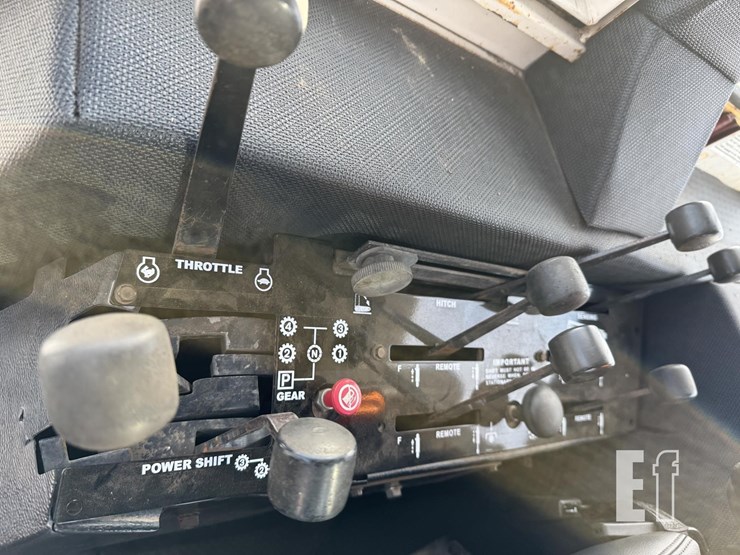 j-i-case-2290-image-50