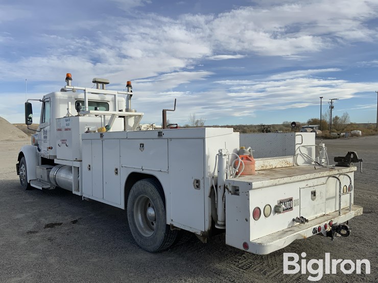 freightliner-coronado-132-image-7