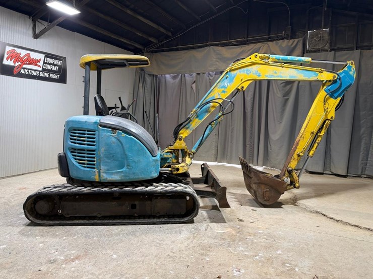 komatsu-pc50mr-image-6