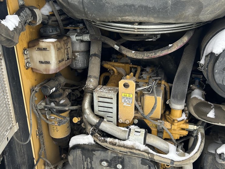 2021-caterpillar-259d3-image-20