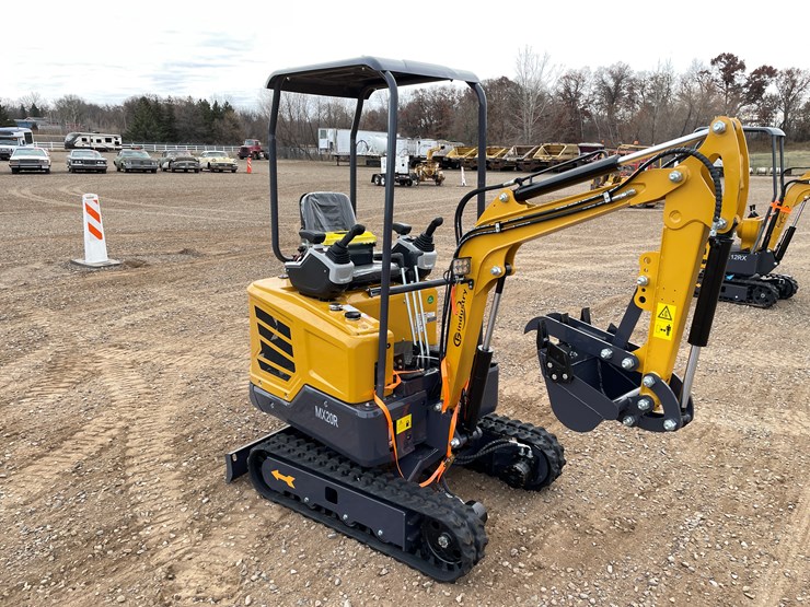 #9211-•-2025-unused-cfg-mini-excavator-image-4