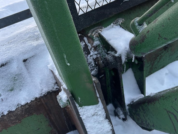 1979-john-deere-4440-image-16