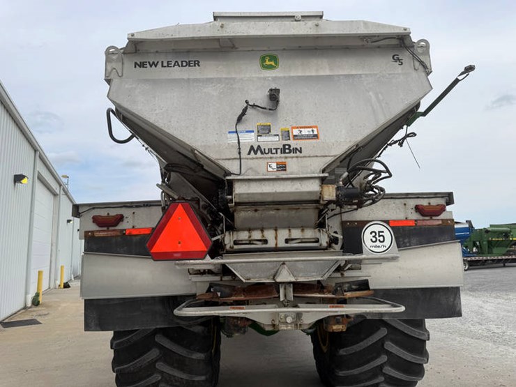 john-deere-800r-image-41