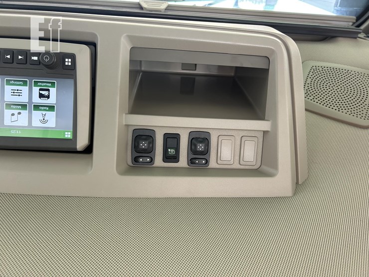 2023-john-deere-9rx-590-image-80