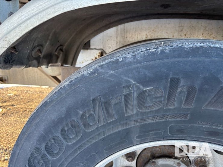 lbt-trailer-image-36