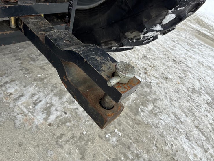 case-ih-magnum-190-image-33