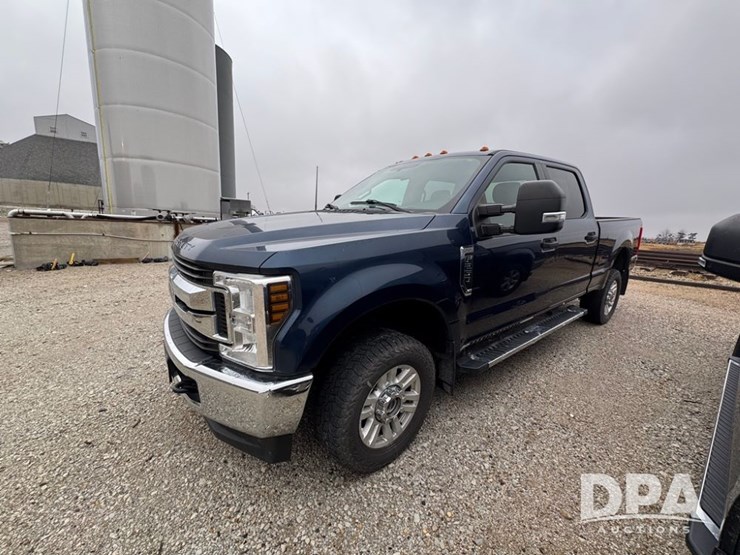 2018-ford-f250-image-1