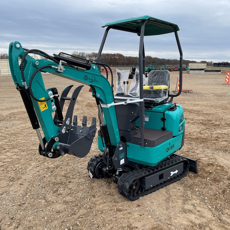 #9216 • 2025 Unused CFG Mini Excavator