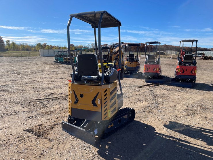 #9277-•-unused-2025-cfg-mini-excavator-image-3