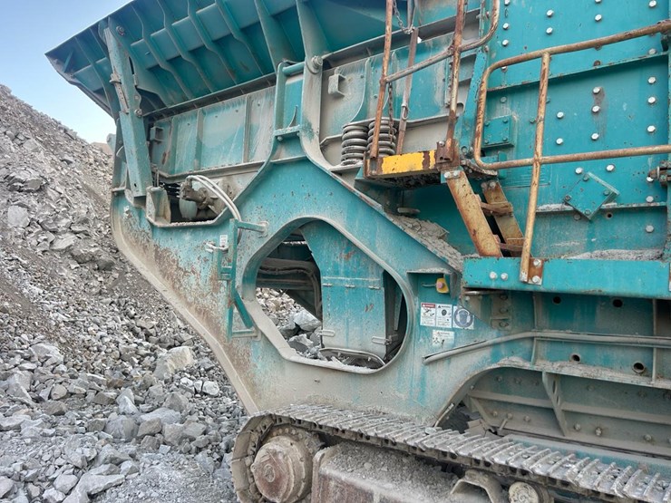 caterpillar-c12-image-12